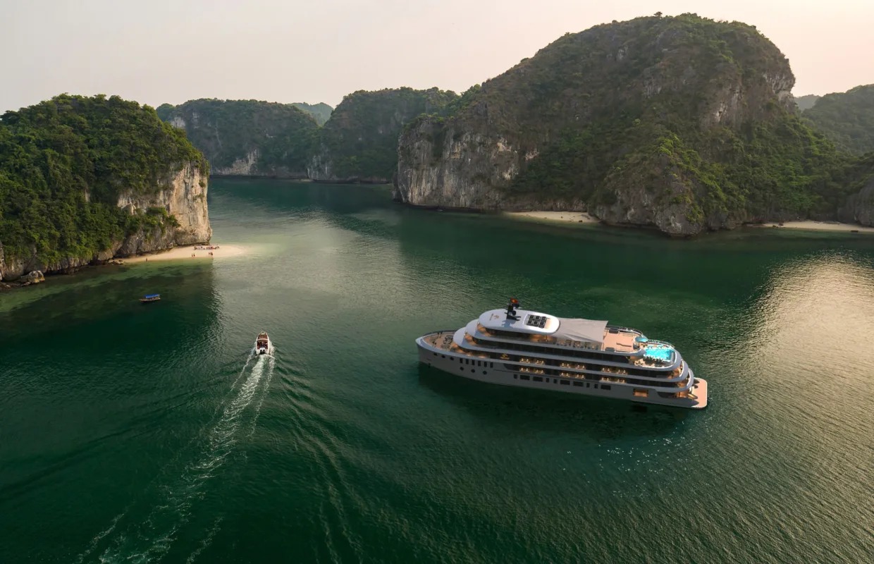 Experience 5-Star Travel with Orient Legacy Cruise Halong